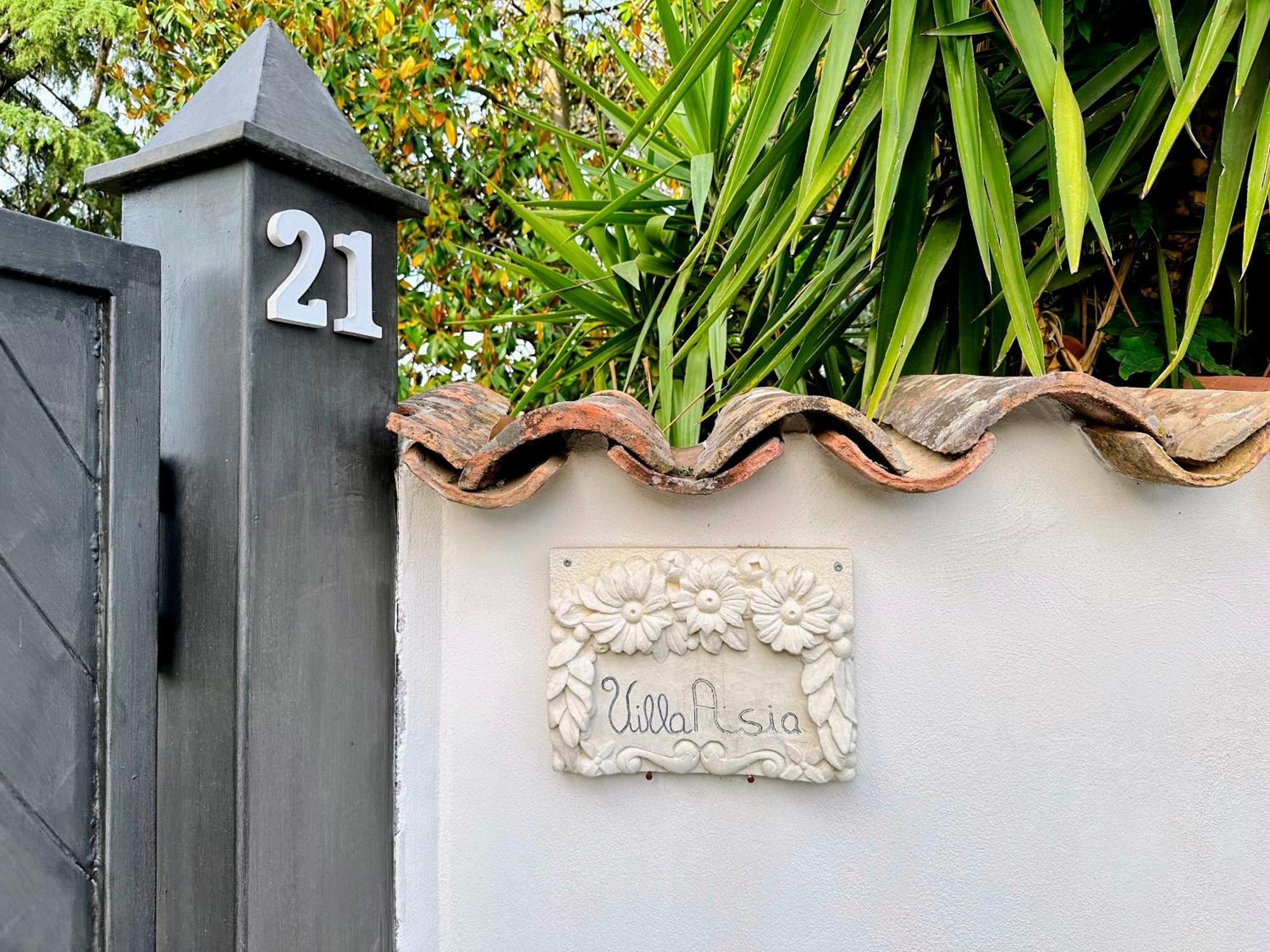 Villa Asia Villa *
